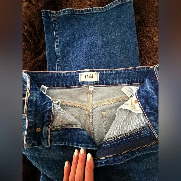 PAIGE Women's Sasha Jeans - Picture 4 of 6